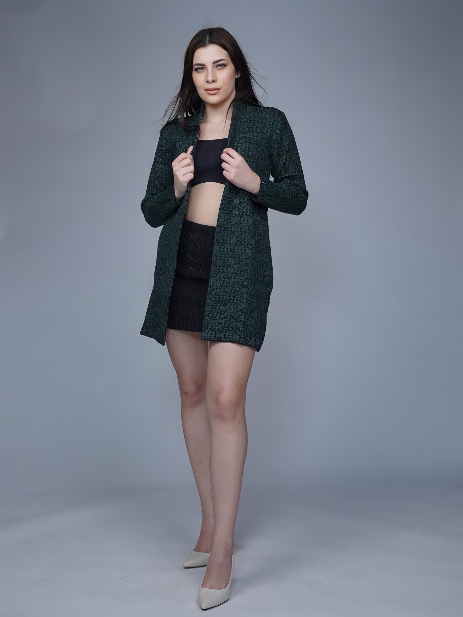 Creative Line Geometric Design Knitted Shrug 3 2 30 scaled