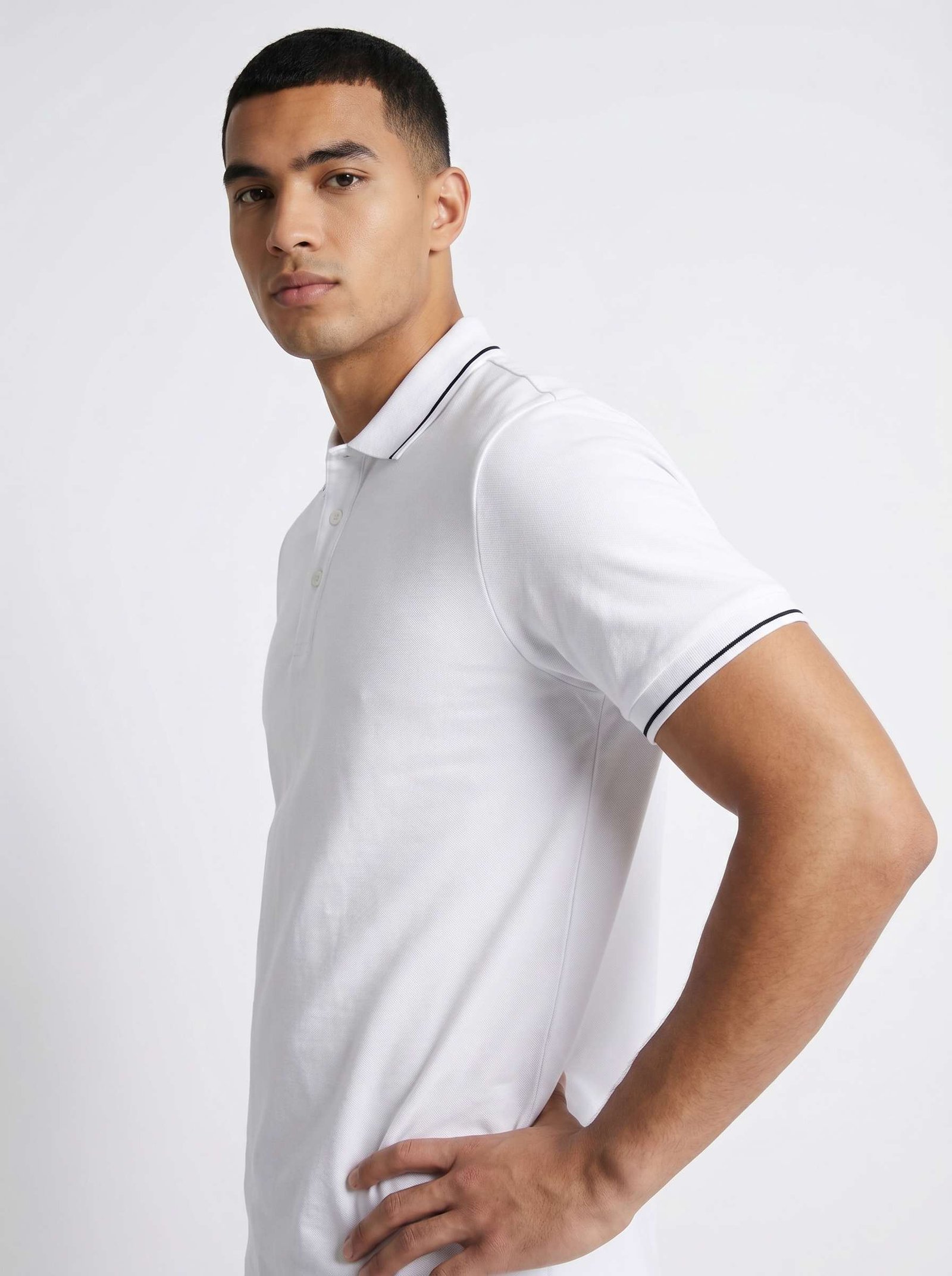 HB SIDE 1776760200806