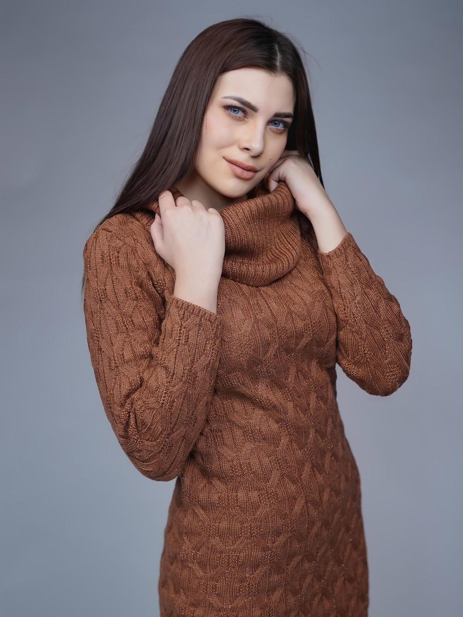 Creative Line Self Design Knitted Dress - Image 8
