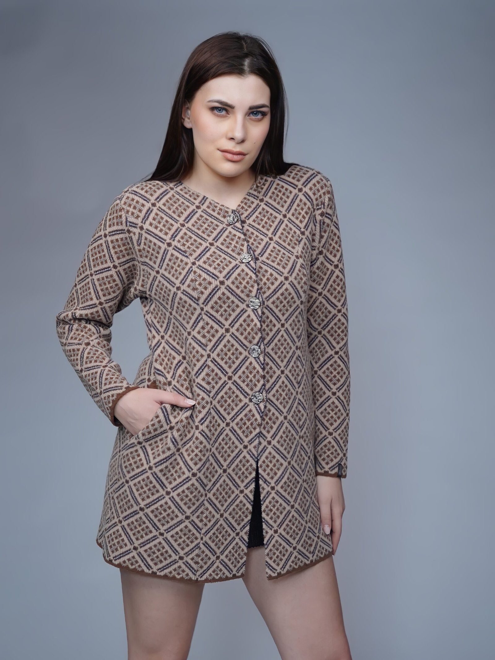 Creative Line Geometric Stylish Coat - Image 8
